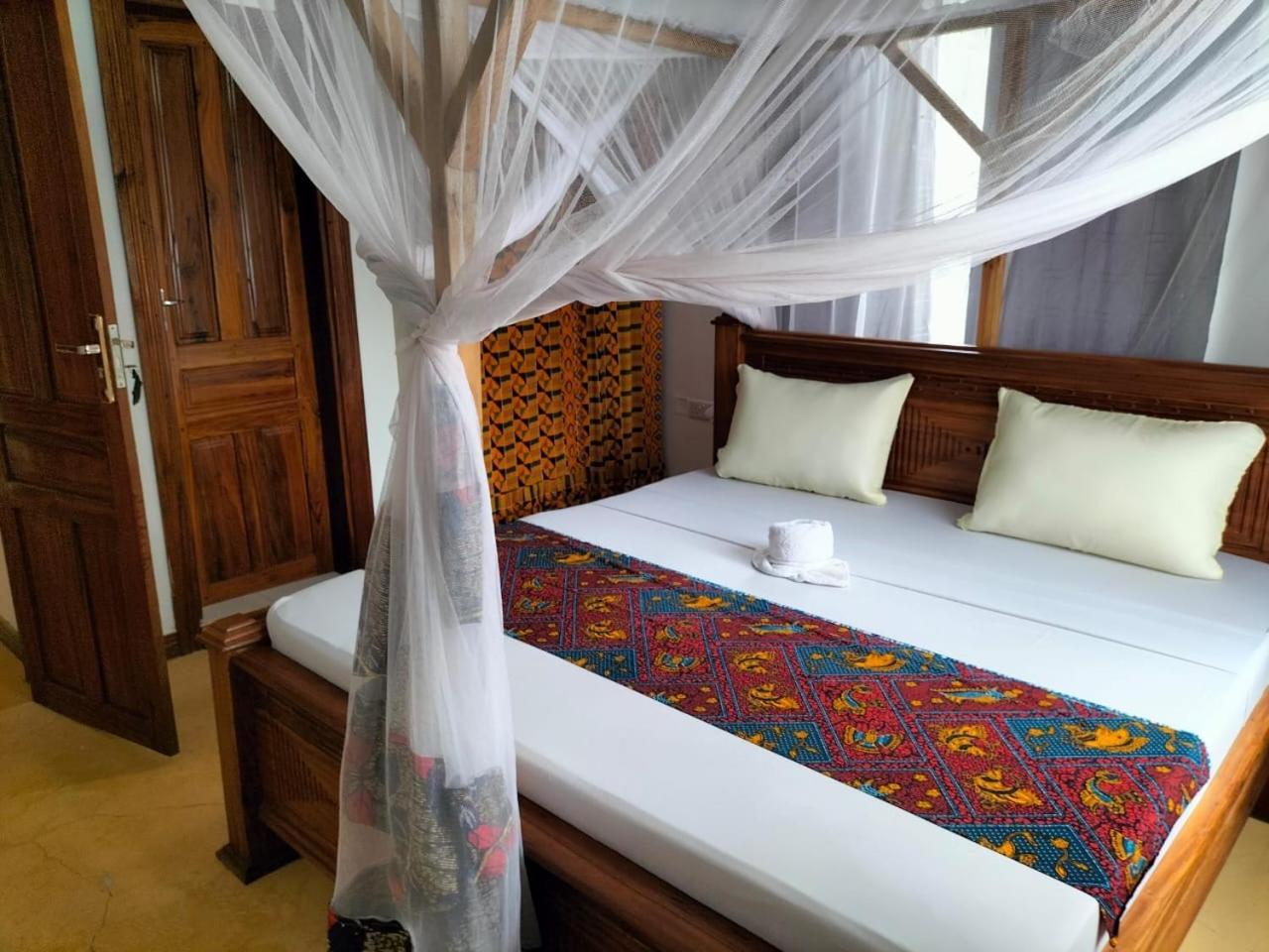 Tumbo Swahili Bed & Breakfast